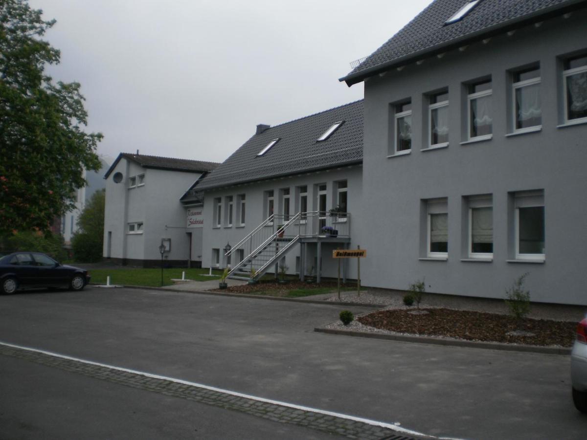 Pension am Werraufer Heringen Exterior foto